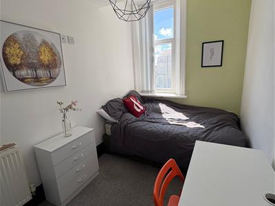 Picture 8